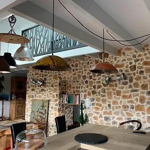 https://appartement-3-chambre-centre-ville-100m-de-la-mer.inbrittany.com