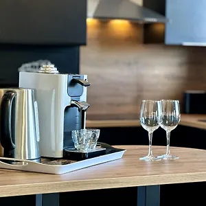 https://le-point-virgule-parking-priv-climatisation.midi-pyreneeshotels.com